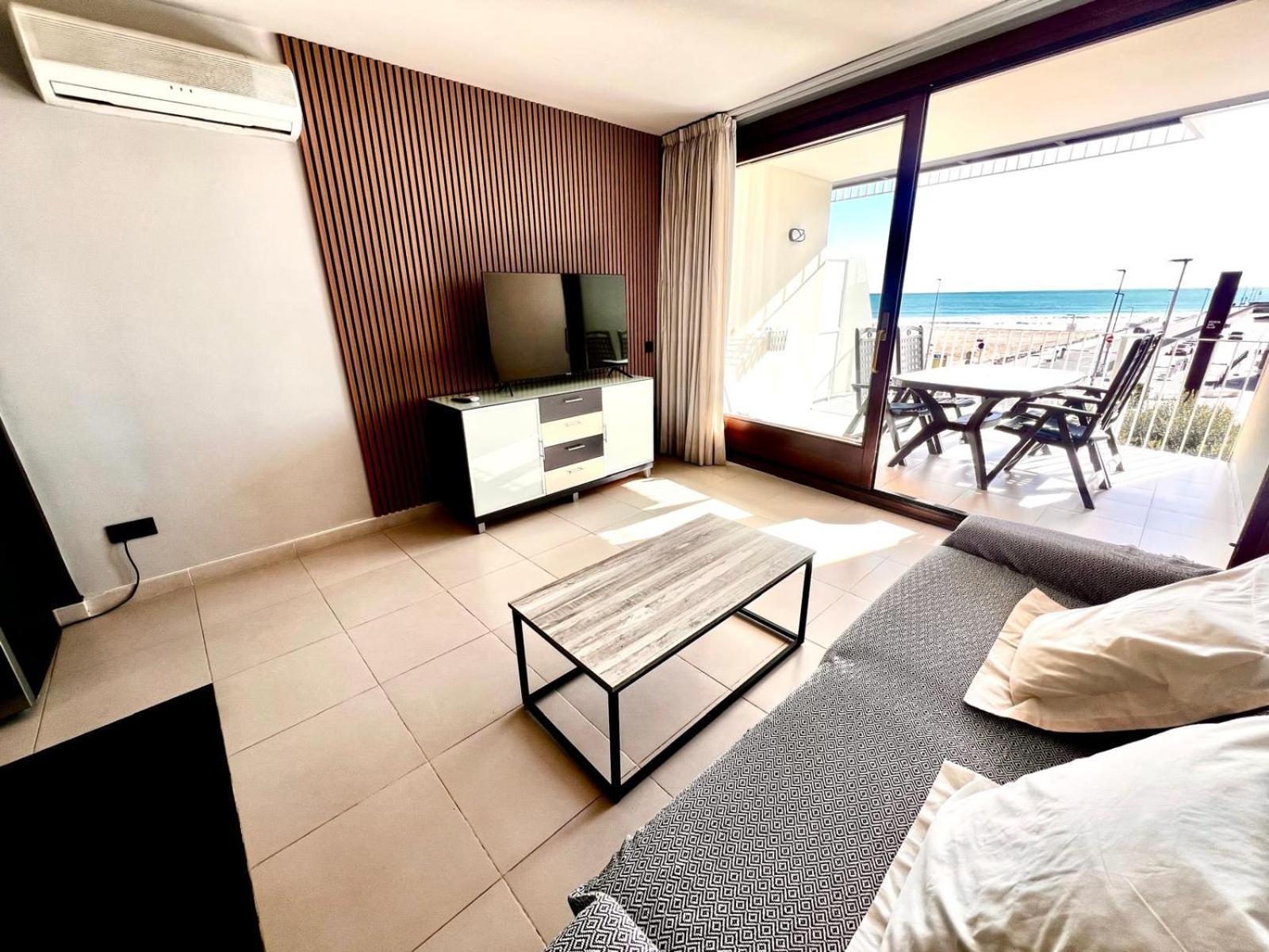 Apartaments Voramar Cambrils Exteriör bild