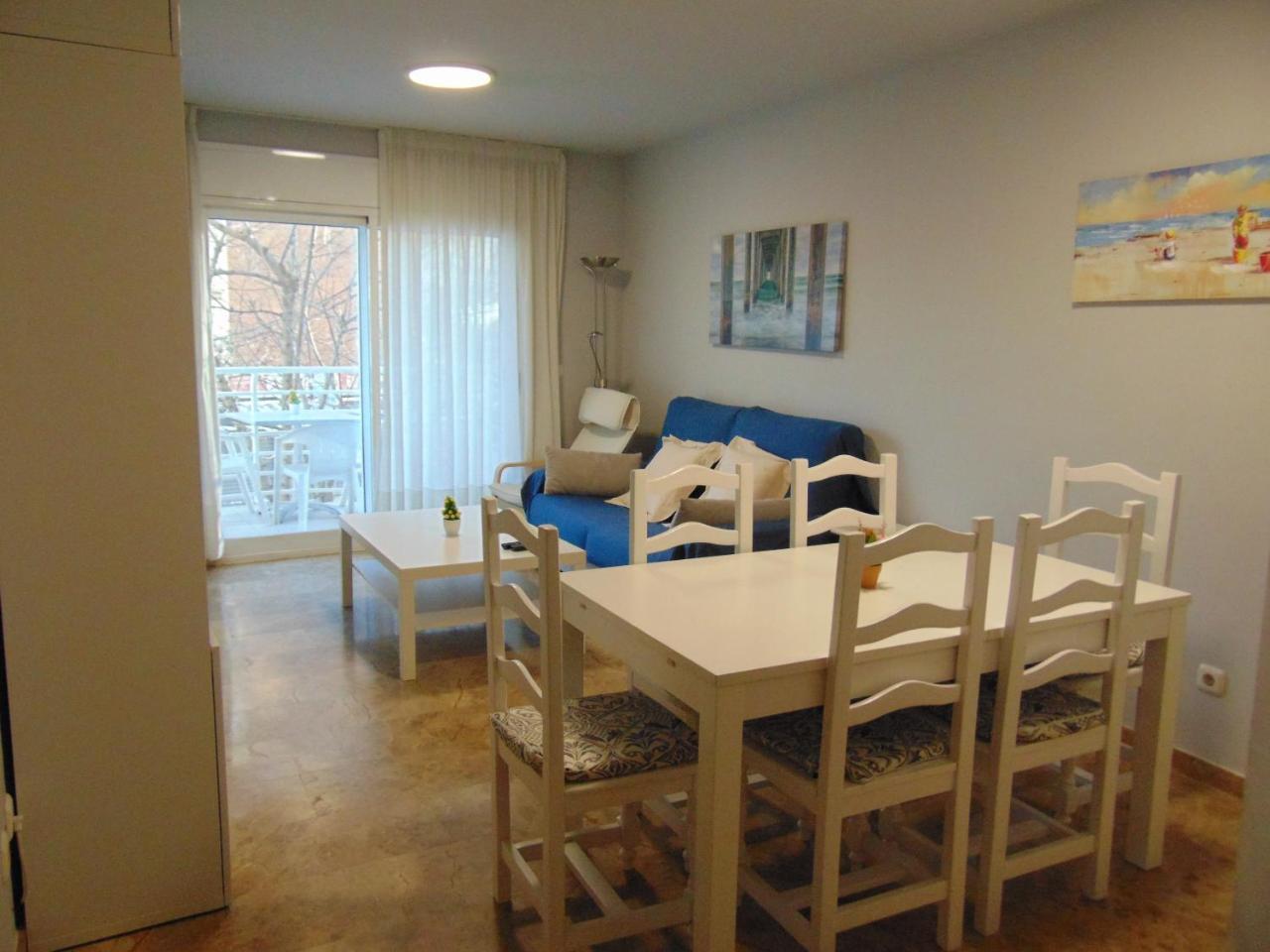 Apartaments Voramar Cambrils Exteriör bild