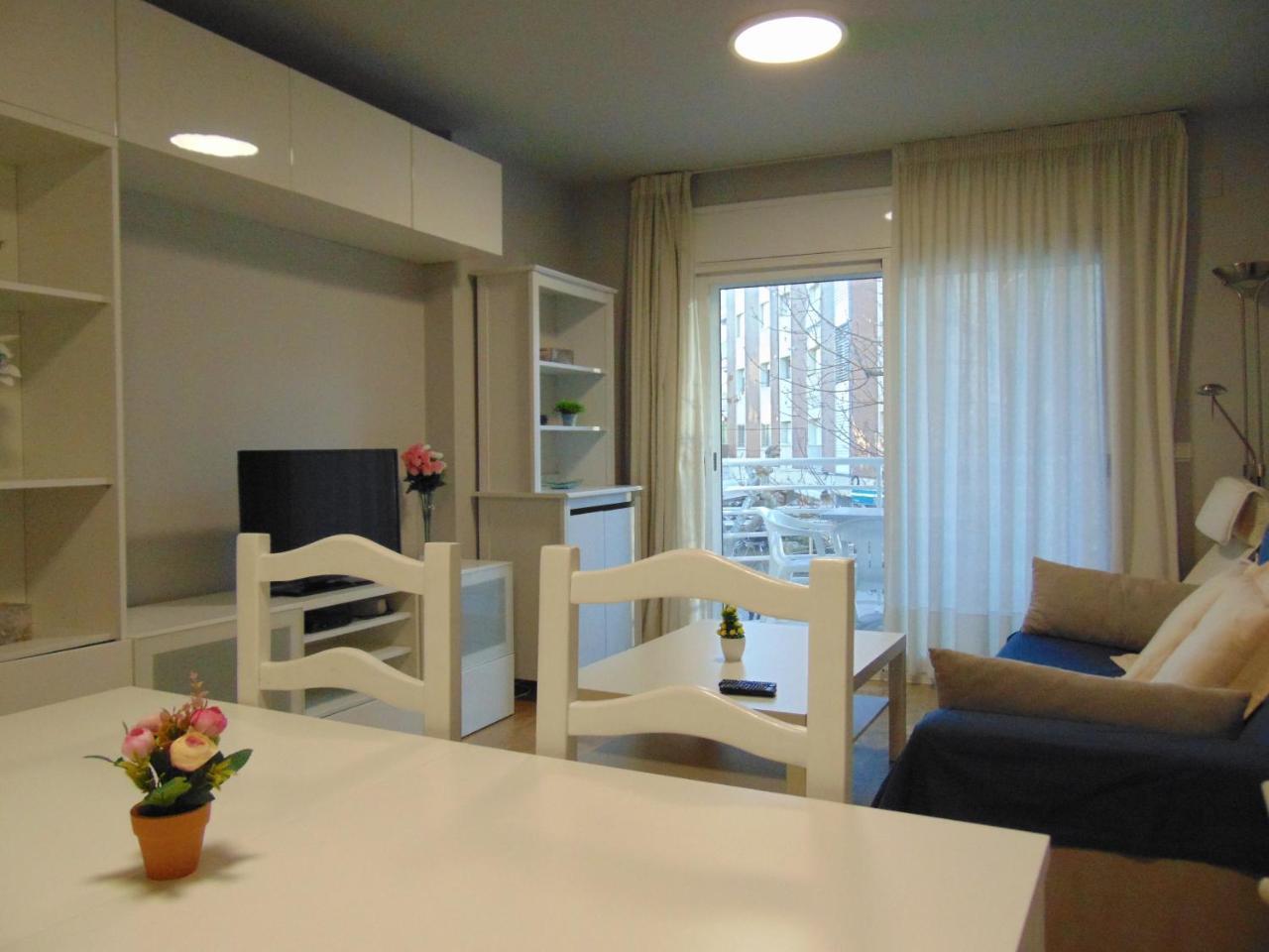 Apartaments Voramar Cambrils Exteriör bild